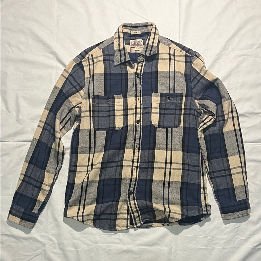 J. Crew Navy and Beige Plaid Button Down Shirt Men’s Sz M